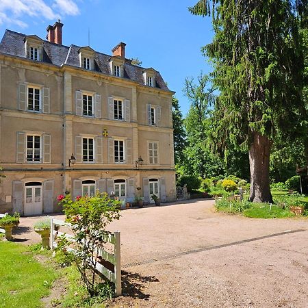 Chateau De Montsable Lezoux Buitenkant foto